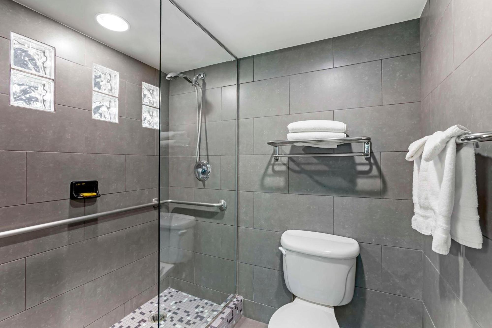 Best Western Plus Sundial Скотсдейл Екстериор снимка