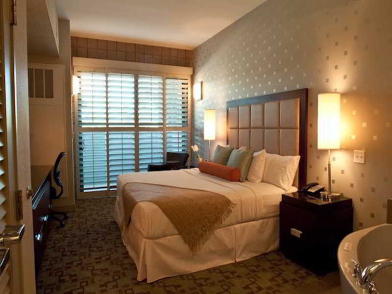 Best Western Plus Sundial Скотсдейл Стая снимка